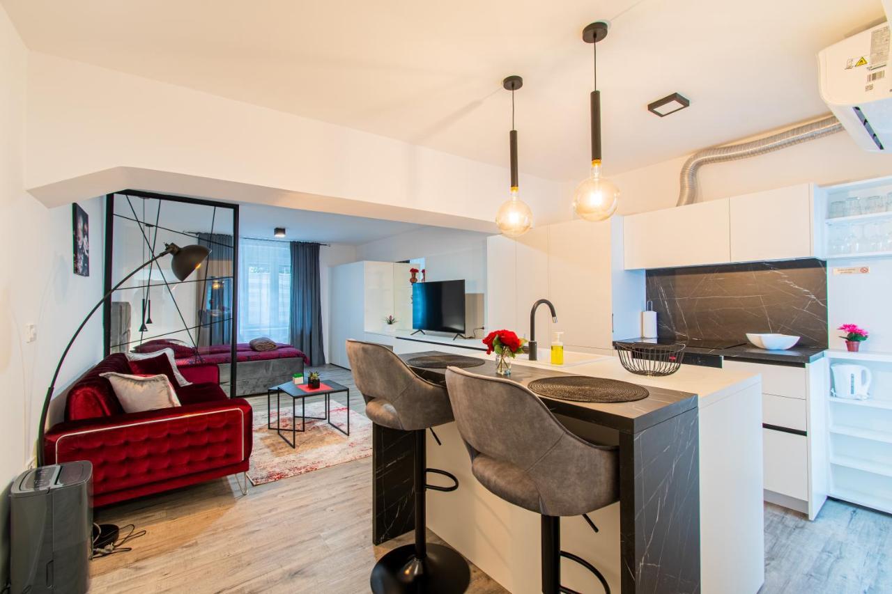 Апартаменты Flexible Selfcheckins 45 - Zagreb - New - Center Экстерьер фото